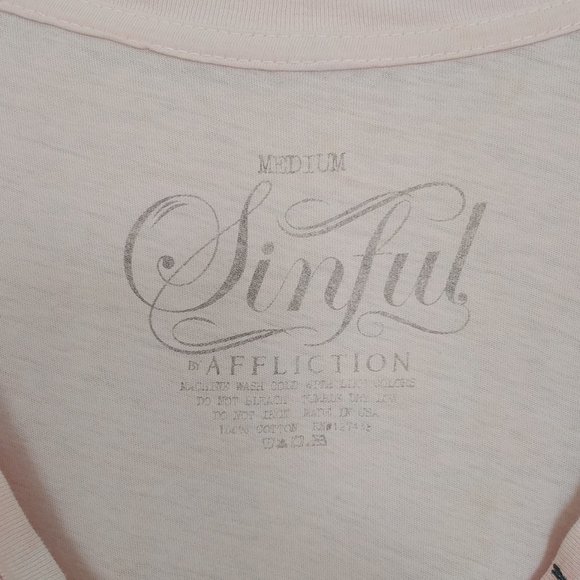 Buckle Sinful Virgie Rose T-Shirt by Affliction M - Picture 3 of 4